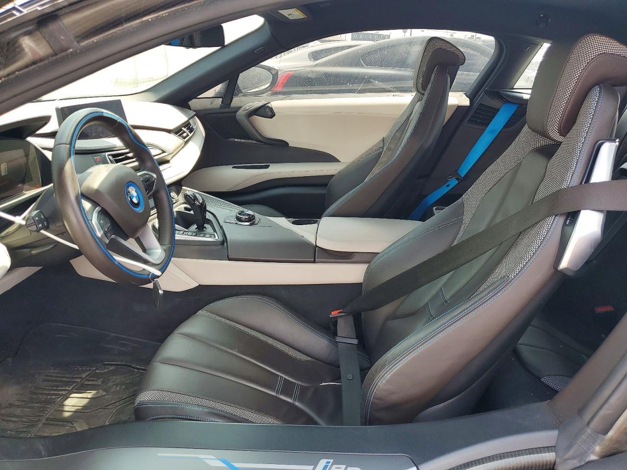 2019 BMW I8 VIN WBY2Z4C53K7D08434 COPART salvage auction — Rear End, CA - CERT OF TITLE-SALVAGED, sold $25,250 on 2026-07-01 (photo 7)