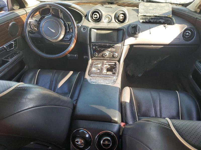 2015 Jaguar Xj series VIN SAJWJ2GD4F8V81199 COPART salvage auction — ENGINE BURN, Tx - Salvage Vehicle Title, sold $550 on 2026-07-02 (photo 8)