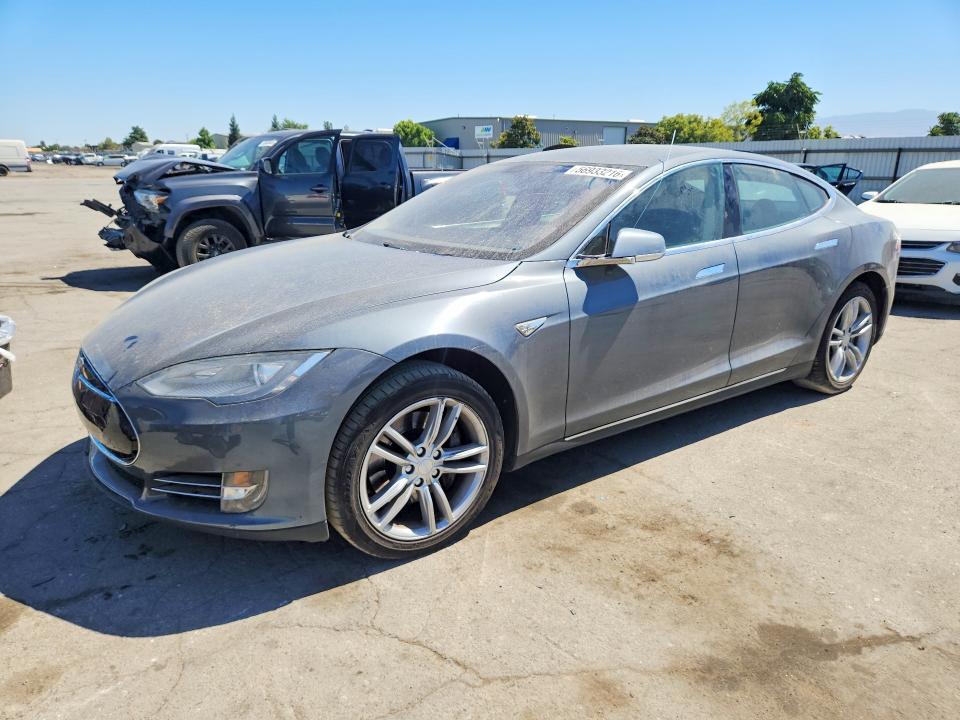 2013 Tesla Model s VIN 5YJSA1DNXDFP05607 COPART salvage auction — NORMAL WEAR, Ca - Dis/Dlr/Exp Only Clean Title, sold $2,550 on 2026-07-31 (photo 1)