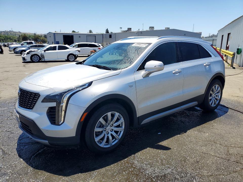 2022 Cadillac Xt4 VIN 1GYFZCR48NF135622 COPART salvage auction — MINOR DENT/SCRATCHES, CA - CERTIFICATE OF TITLE, sold $13,000 on 2026-07-14 (photo 1)