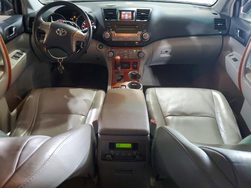 2010 Toyota Highlander VIN 5TDDK3EHXAS014157 COPART salvage auction — SIDE, Co - Bill Of Sale-Parts Only, sold $2,850 on 2026-07-08 (photo 8)