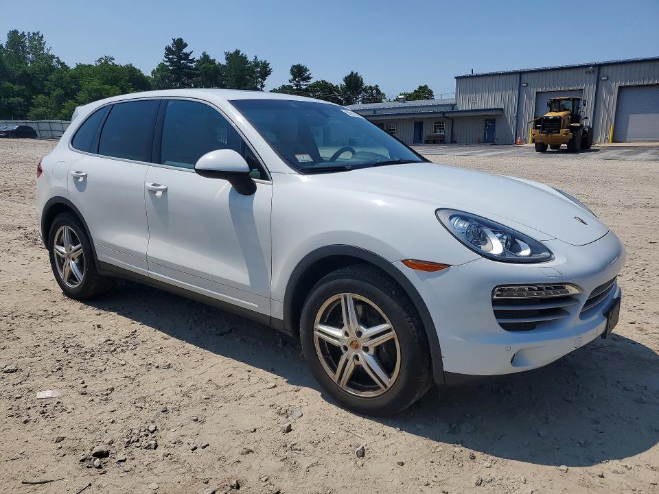 2014 Porsche Cayenne VIN WP1AA2A2XELA91151 COPART salvage auction — UNDERCARRIAGE, Ma - Certificate Of Title, sold $2,400 on 2026-07-09 (photo 4)