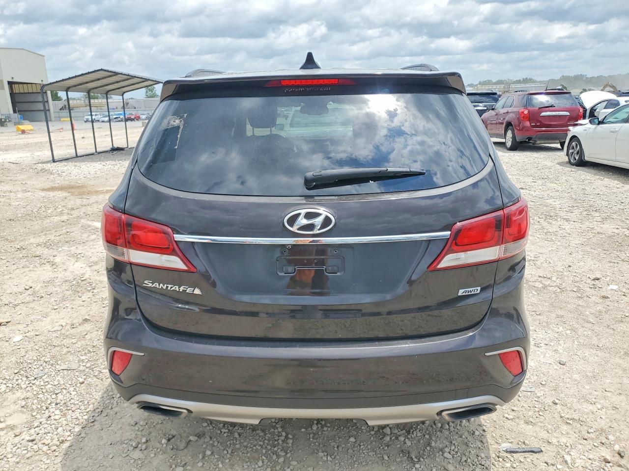 2017 Hyundai Santa Fe VIN KM8SMDHF5HU200174 COPART salvage auction — Side, MO - CERT OF TITLE-REPOSSESSED (P), sold $3,200 on 2026-07-07 (photo 6)
