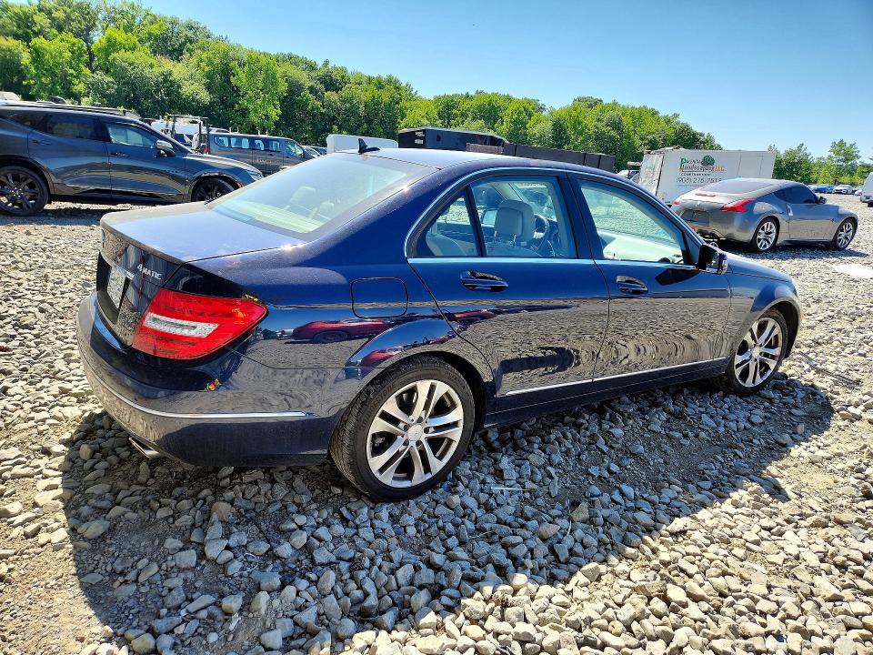 2014 Mercedes-benz C-klasse VIN WDDGF8AB5ER303036 COPART salvage auction — FRONT END, Nj - Cert Of Title-Salvage, sold $225 on 2026-07-29 (photo 3)
