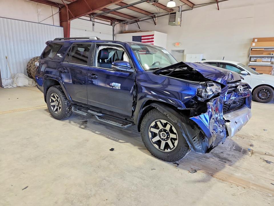 2024 Toyota 4runner VIN JTERU5JR8R6263512 COPART salvage auction — FRONT END, Pa - Certificate Of Salvage, sold $5,700 on 2026-07-31 (photo 4)