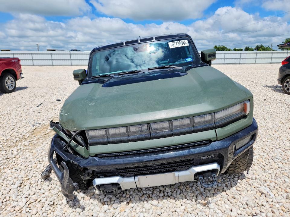 2022 Gmc VIN 1GT40FDA9NU100217 COPART salvage auction — FRONT END, Salvage Title, sold $1,000 on 2026-09-03 (photo 5)