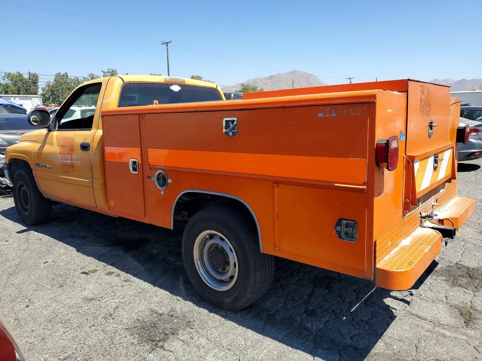 2001 Dodge Ram 2500 VIN 3B6KC26Z31M272630 COPART salvage auction — FRONT END, Ca - Dis/Dlr/Exp Only Clean Title, sold $350 on 2026-07-09 (photo 2)