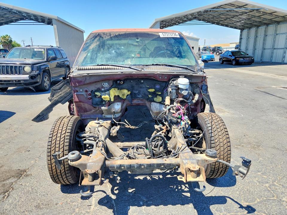 2004 Gmc SIERRA VIN 1GTEC19V04Z180955 COPART salvage auction — STRIPPED, Ca - Dis/Dlr/Exp Clean W/Salv Hist, sold $70 on 2026-07-09 (photo 5)