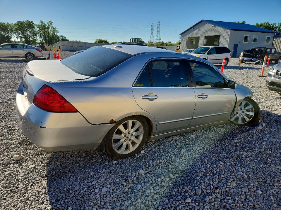 2007 Honda Accord VIN 1HGCM66817A027411 COPART salvage auction — FRONT END, Oh - Cert Of Title-Salvage, sold $250 on 2026-07-09 (photo 3)