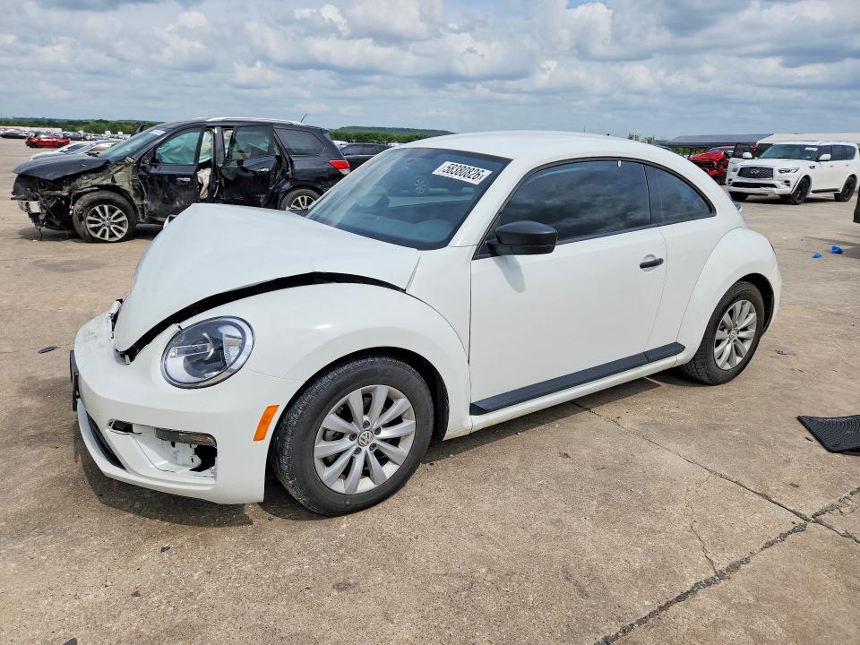 2018 Volkswagen Beetle VIN 3VWFD7AT6JM702853 COPART salvage auction — FRONT END, Tx - Certificate Of Title, sold $175 on 2026-09-03 (photo 1)