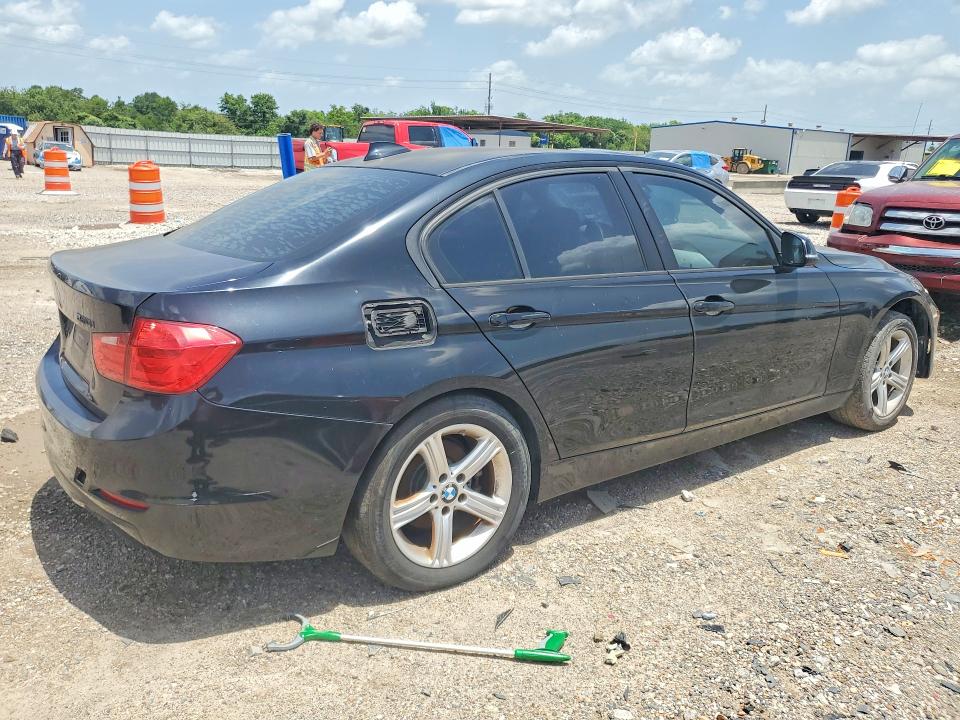 2014 BMW 3er VIN WBA3B1G52ENS80509 COPART salvage auction — MINOR DENT/SCRATCHES, Tx - Certificate Of Title (P), sold $3,000 on 2026-07-30 (photo 3)