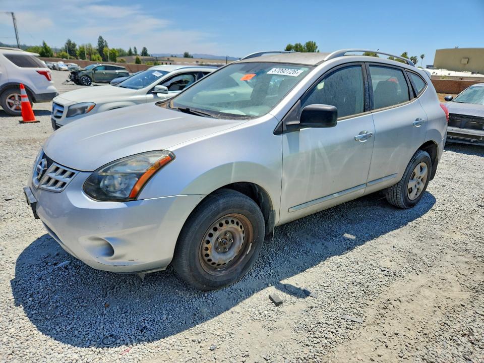 2015 Nissan Rogue VIN JN8AS5MT2FW164179 COPART salvage auction — MINOR DENT/SCRATCHES, Ca - Dis/Dlr/Exp Only Clean Title, sold $300 on 2026-07-29 (photo 1)