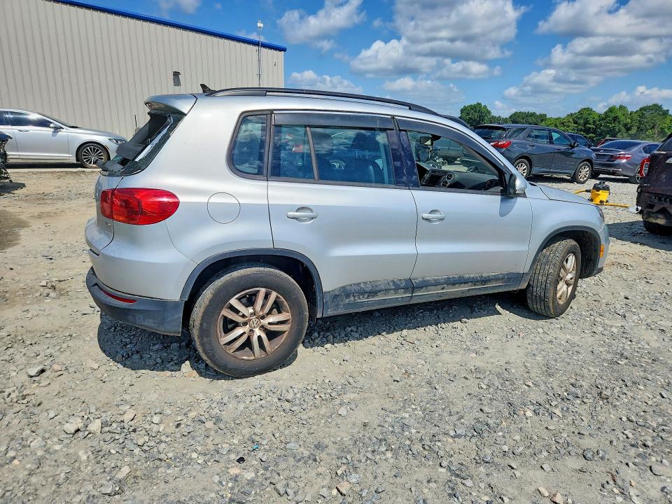 2017 Volkswagen Tiguan VIN WVGAV7AX5HK006088 COPART salvage auction — REAR END, GA - CERT OF TITLE-SALVAGE, sold $300 on 2026-07-30 (photo 3)