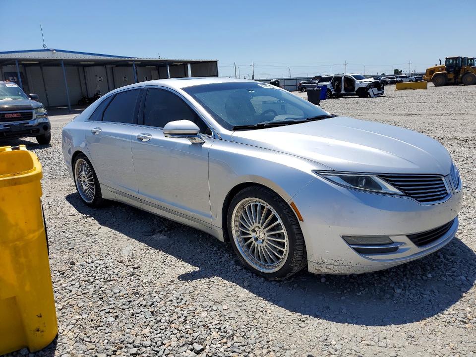 2013 Lincoln Mkz VIN 3LN6L2G90DR819125 COPART salvage auction — HAIL, CO - CERTIFICATE OF TITLE (P), sold $450 on 2026-07-28 (photo 4)
