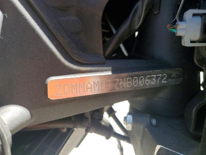 2022 Ducati VIN ZDMMAMDT7NB006372 COPART salvage auction — FRONT END, Ut - Salvage Certificate, sold $1,950 on 2026-07-16 (photo 8)