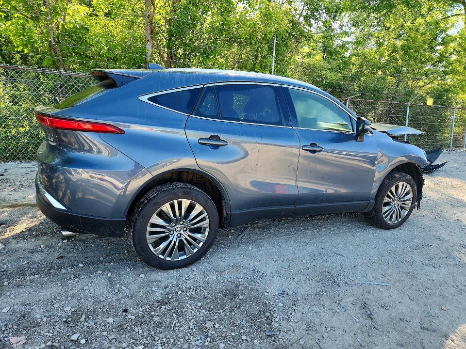 2022 Toyota Venza VIN JTEAAAAH0NJ089061 COPART salvage auction — FRONT END, OH - CERT OF TITLE-SALVAGE, sold $9,900 on 2026-07-08 (photo 3)