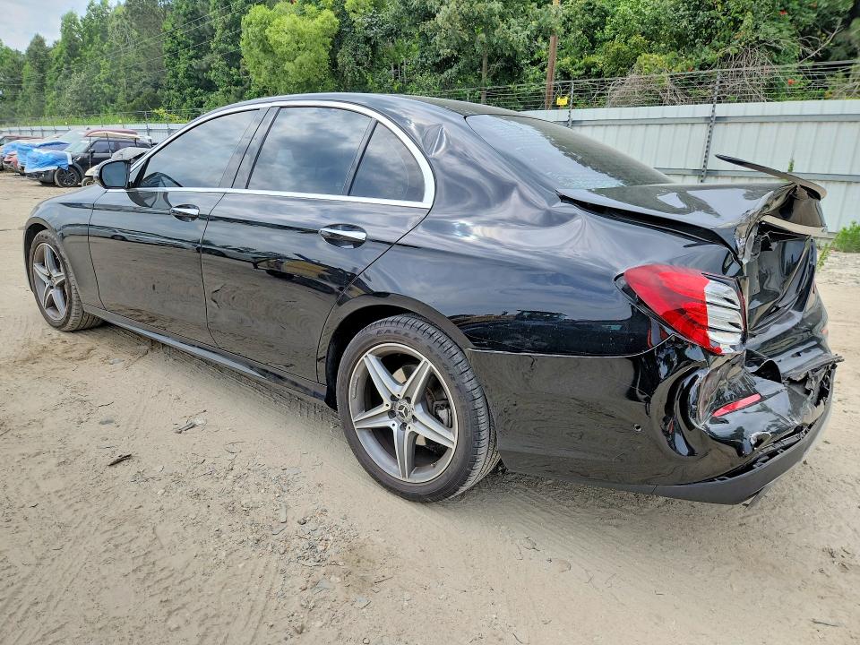 2018 Mercedes-benz E-klasse VIN WDDZF4KB8JA379312 COPART salvage auction — REAR END, VA - CERT OF TITLE - SALVAGE, sold $8,600 on 2026-07-07 (photo 2)