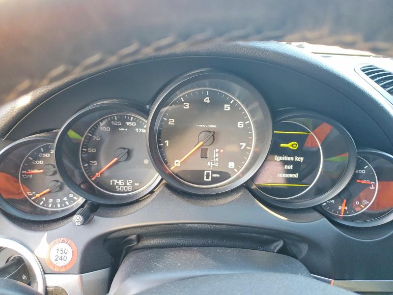 2012 Porsche Cayenne VIN WP1AA2A26CLA09784 COPART salvage auction — WATER/FLOOD, Mi - Cert Of Title-Flood Vehicle, sold $1,150 on 2026-07-10 (photo 9)