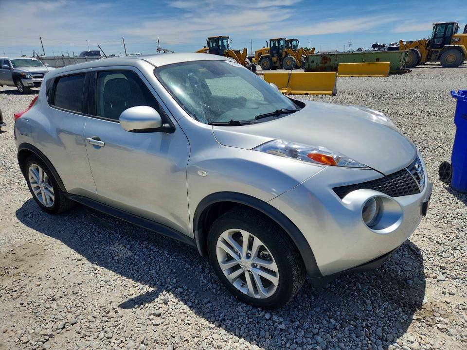 2011 Nissan Juke VIN JN8AF5MV5BT025181 COPART salvage auction — FRONT END, Co - Dis/Dlr/Exp Only Clean Title, sold $1,250 on 2026-07-02 (photo 4)