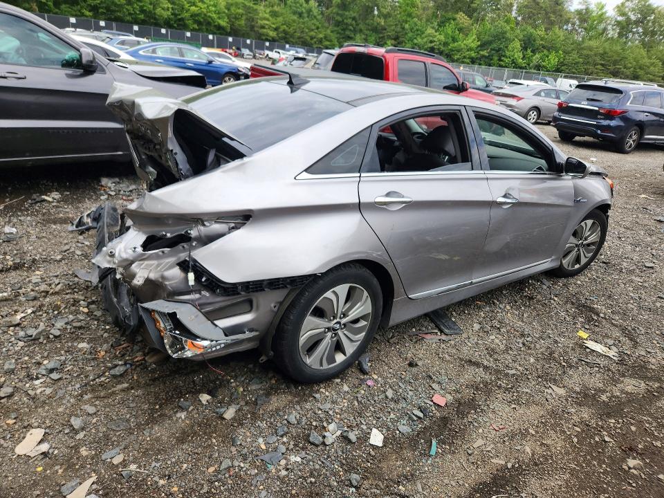 2014 Hyundai Sonata VIN KMHEC4A44EA103277 COPART salvage auction — REAR END, Md - Cert Of Salvage > 75% Damage, sold $475 on 2026-07-31 (photo 3)