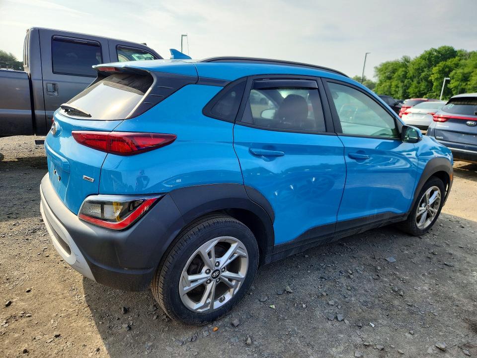 2022 Hyundai Kona VIN KM8K3CAB4NU818425 COPART salvage auction — MINOR DENT/SCRATCHES, Ct - Certificate Of Title, sold $6,800 on 2026-07-09 (photo 3)