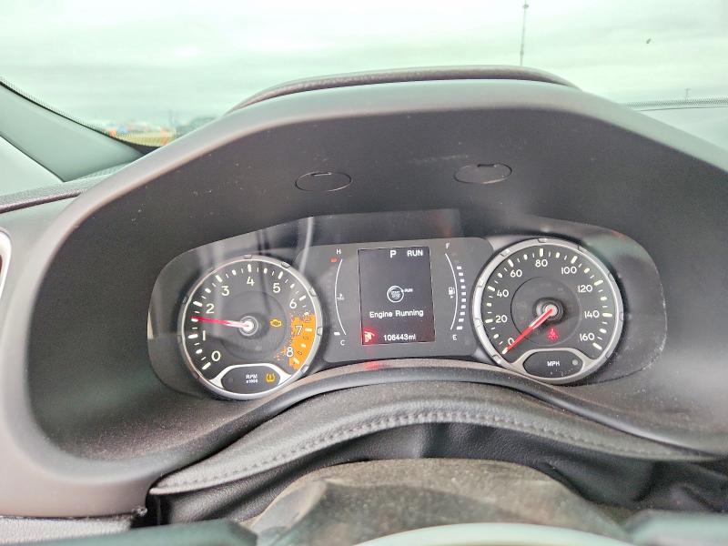 2018 Jeep Renegade VIN ZACCJABB5JPJ68241 COPART salvage auction — FRONT END, Tx - Salvage Vehicle Title, sold $15 on 2026-07-29 (photo 9)