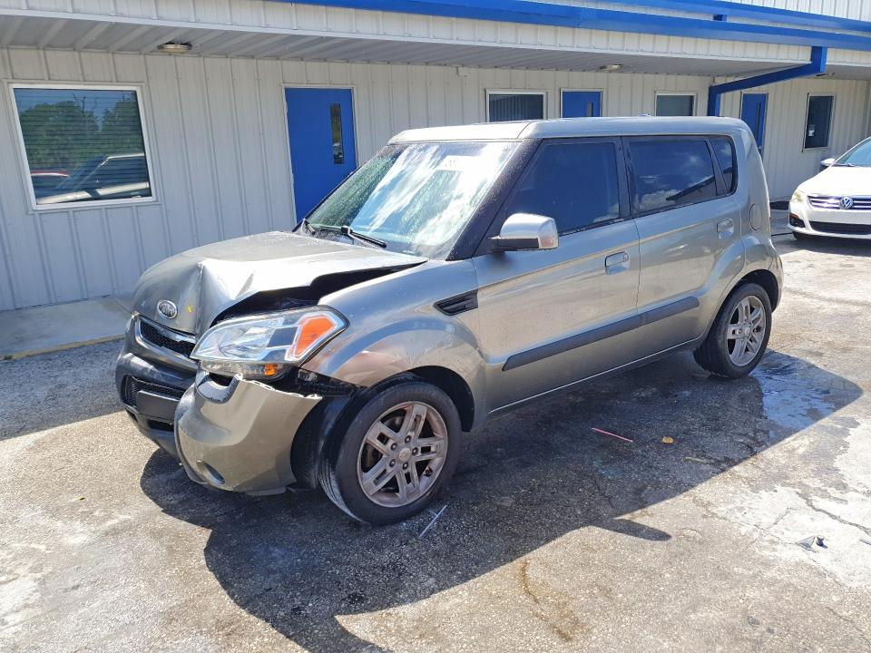 2010 Kia Soul VIN KNDJT2A29A7163732 COPART salvage auction — FRONT END, FL - CERT OF TITLE SLVG REBUILDABLE, sold $575 on 2026-07-15 (photo 1)