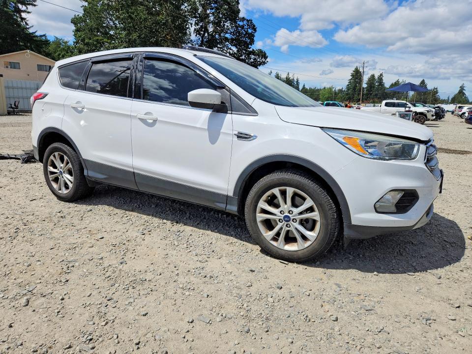 2017 Ford Escape VIN 1FMCU0G99HUB04735 COPART salvage auction — MECHANICAL, Ky - Certificate Of Title, sold $450 on 2026-07-10 (photo 4)