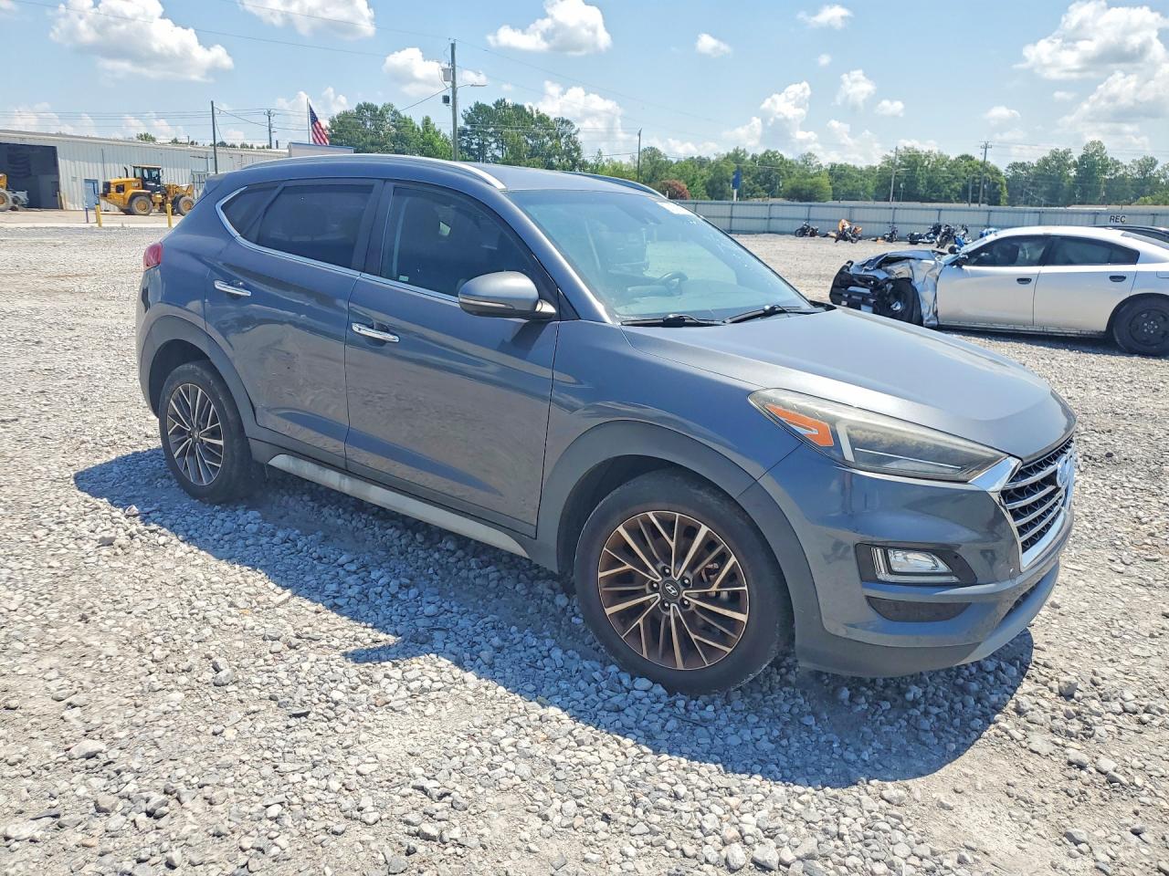 2019 Hyundai Tucson VIN KM8J33AL2KU970350 COPART salvage auction — Minor Dent/Scratches, AL - CERTIFICATE OF TITLE (P), sold $6,200 on 2026-07-09 (photo 4)