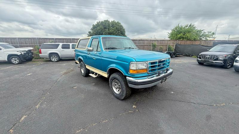 1990 Ford Bronco VIN 1FMEU15H7LLB17409 — COPART salvage auction photo