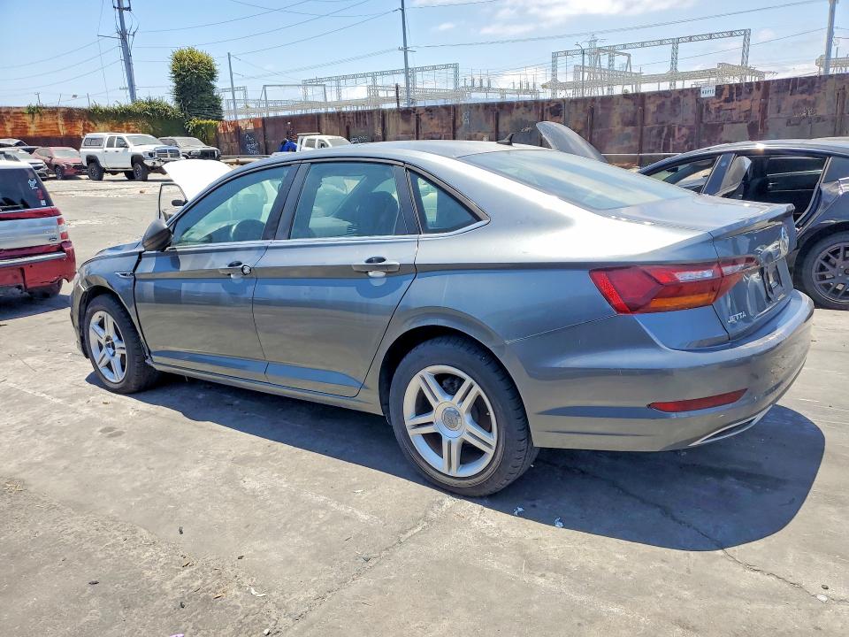 2019 Volkswagen Jetta VIN 3VWC57BU5KM053300 COPART salvage auction — SIDE, Hi - Dis/Dlr/Exp Only Clean Title, sold $11,500 on 2026-08-21 (photo 2)