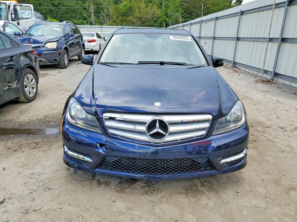 2012 Mercedes-benz VIN WDDGF4HB5CA621488 COPART salvage auction — FRONT END, GA - CERT OF TITLE-SALVAGE, sold $2,250 on 2026-07-27 (photo 5)