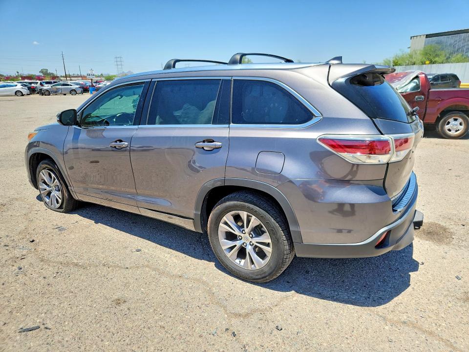 2015 Toyota Highlander VIN 5TDKKRFH9FS093241 COPART salvage auction — SIDE, Az - Cert Of Title - Salvage, sold $4,100 on 2026-07-06 (photo 2)