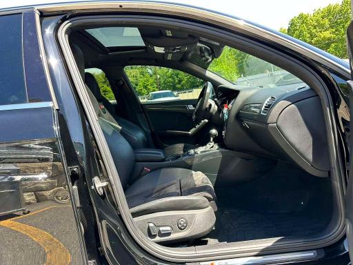 2013 Audi Rs4 VIN WAUKGAFL2DA169896 COPART salvage auction — MINOR DENT/SCRATCHES, Ma - Certificate Of Title (P), sold $6,400 on 2026-07-29 (photo 5)