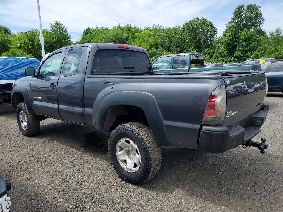 2011 Toyota Tacoma VIN 5TFUX4EN8BX004848 COPART salvage auction — MINOR DENT/SCRATCHES, Vt - Certificate Of Title, sold $1,100 on 2026-07-30 (photo 2)