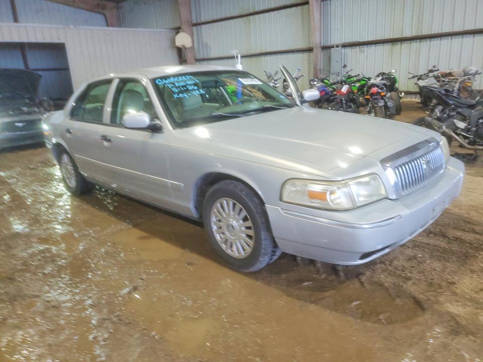 2006 Mercury Grand marquis VIN 2MEFM75V96X628014 COPART salvage auction — REAR END, TX - SALVAGE VEHICLE TITLE (P), sold $450 on 2026-07-09 (photo 4)