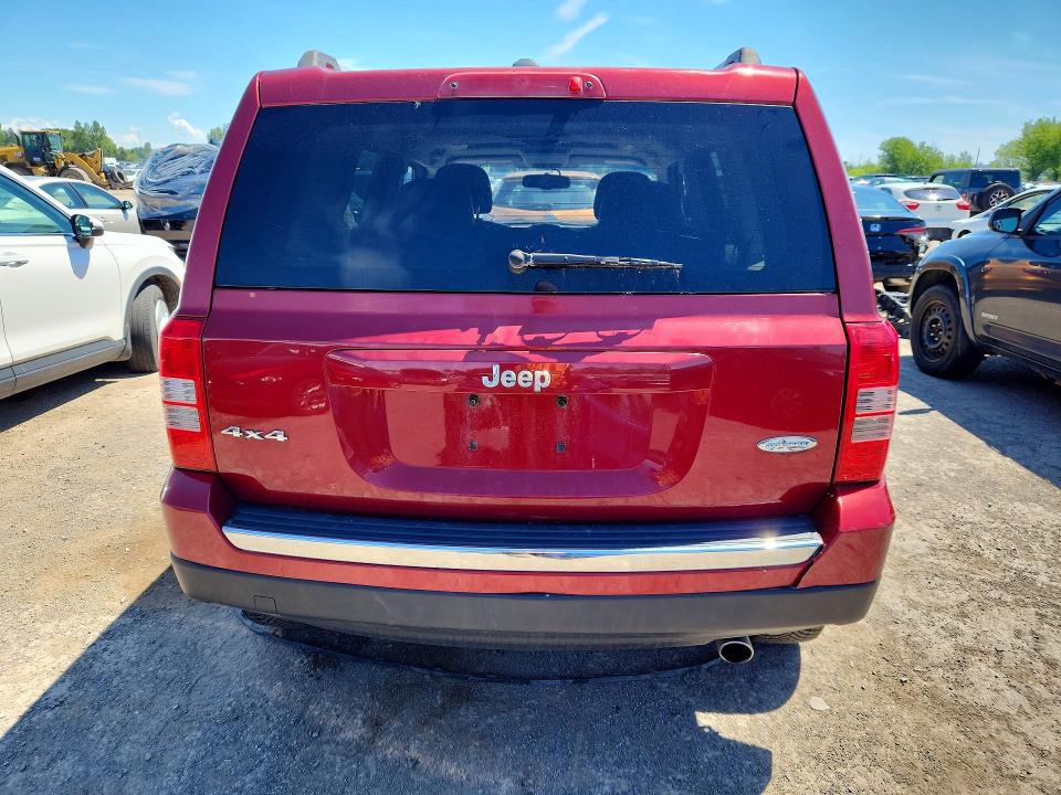 2016 Jeep Patriot VIN 1C4NJRAB6GD510878 COPART salvage auction — SIDE, On - Permit No Brand - Unfit, sold $575 on 2026-07-02 (photo 6)