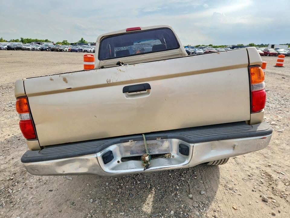 2001 Toyota Tacoma VIN 5TESN92N21Z758169 COPART salvage auction — FRONT END, TX - SALVAGE VEHICLE TITLE (P), sold $750 on 2026-07-16 (photo 6)
