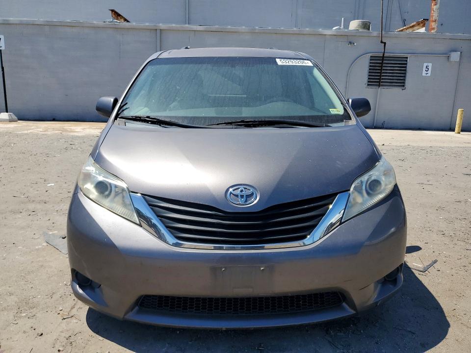 2011 Toyota Sienna VIN 5TDKK3DC8BS048676 COPART salvage auction — REAR END, VA - CERTIFICATE OF TITLE, sold $1,900 on 2026-07-29 (photo 5)