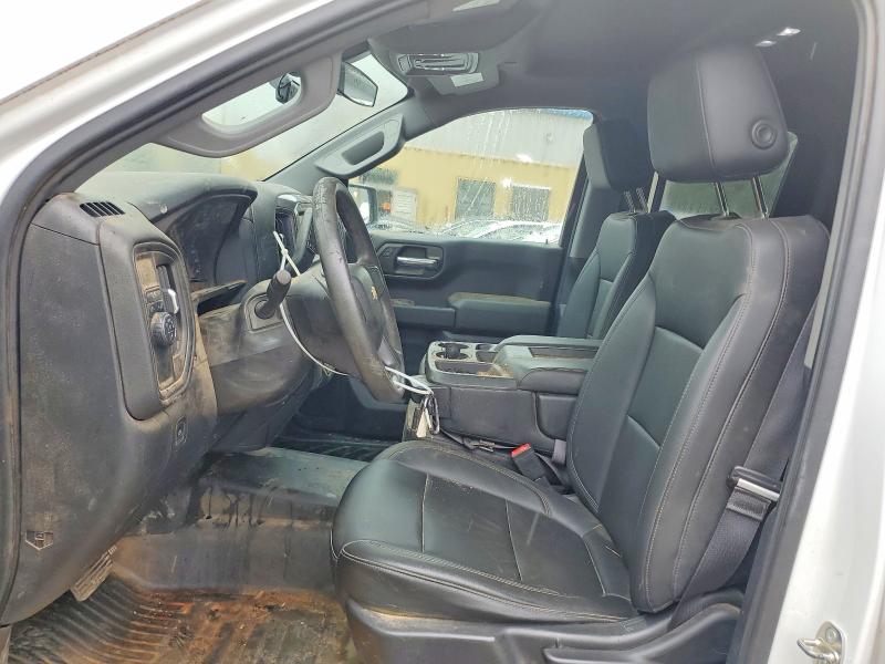 2020 Chevrolet Silverado 1500 VIN 1GCRWAEHXLZ228615 COPART salvage auction — MINOR DENT/SCRATCHES, GA - CERTIFICATE OF TITLE, sold $11,900 on 2026-07-09 (photo 7)