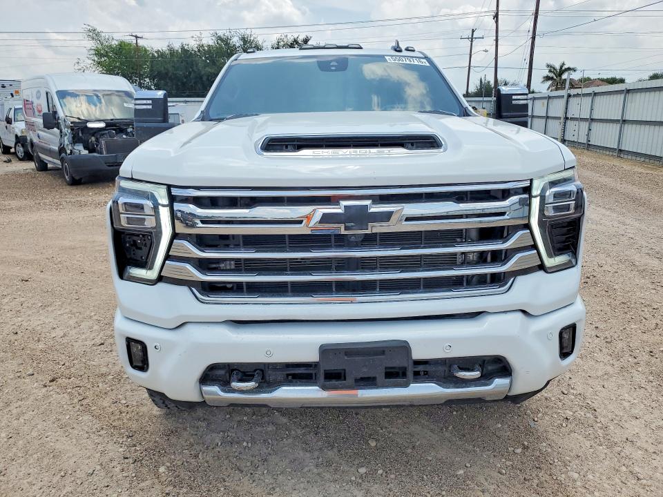2024 Chevrolet Silverado 3500 VIN 2GC4YVEY4R1212228 COPART salvage auction — DAMAGE HISTORY, AL - CERT OF TITLE-SALVAGE TITLE, sold $29,500 on 2026-07-22 (photo 5)