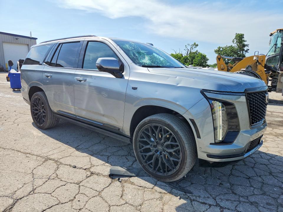 2025 Cadillac Escalade VIN 1GYS9GRL2SR181616 COPART salvage auction — HAIL, MO - SALVAGE CERTIFICATE OF TITLE, sold $78,000 on 2026-07-29 (photo 4)
