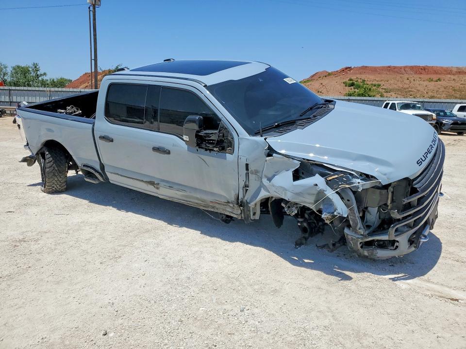 2024 Ford F350 VIN 1FT8W3BM3REC73839 COPART salvage auction — SIDE, Tx - Salvage Vehicle Title, sold $26,000 on 2026-07-31 (photo 4)