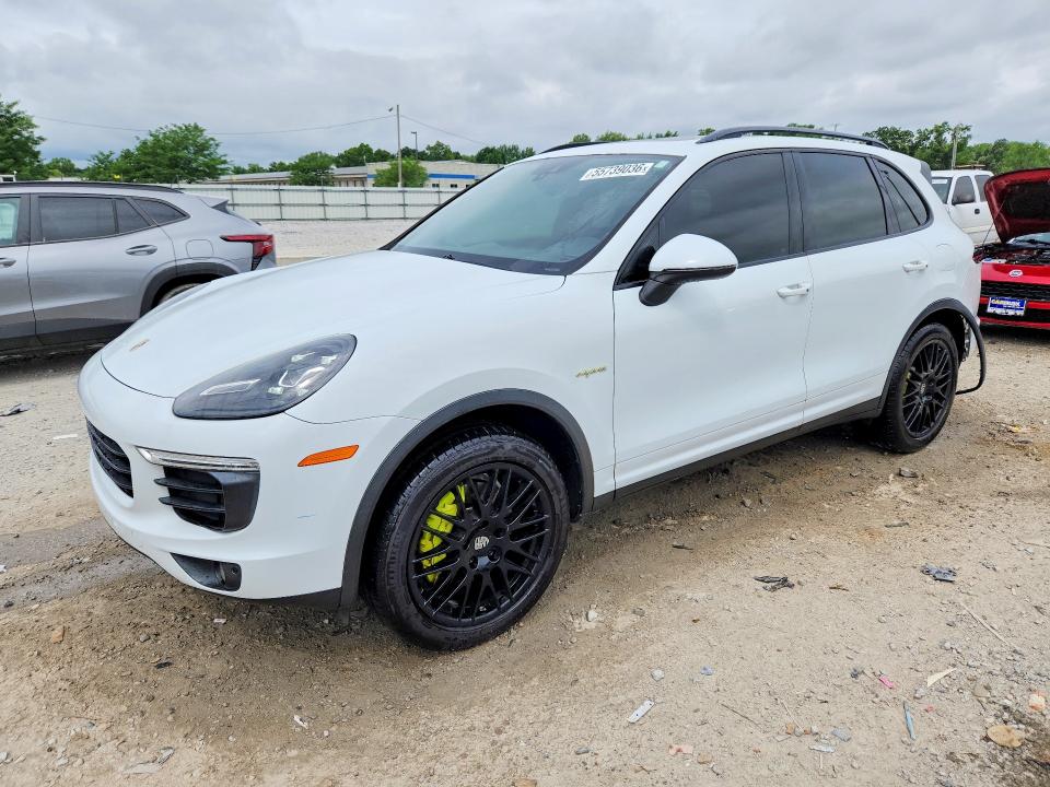 2015 Porsche Cayenne VIN WP1AE2A24FLA50214 COPART salvage auction — REAR END, KY - CERT OF TITLE-SALVAGE, sold $6,200 on 2026-07-30 (photo 1)