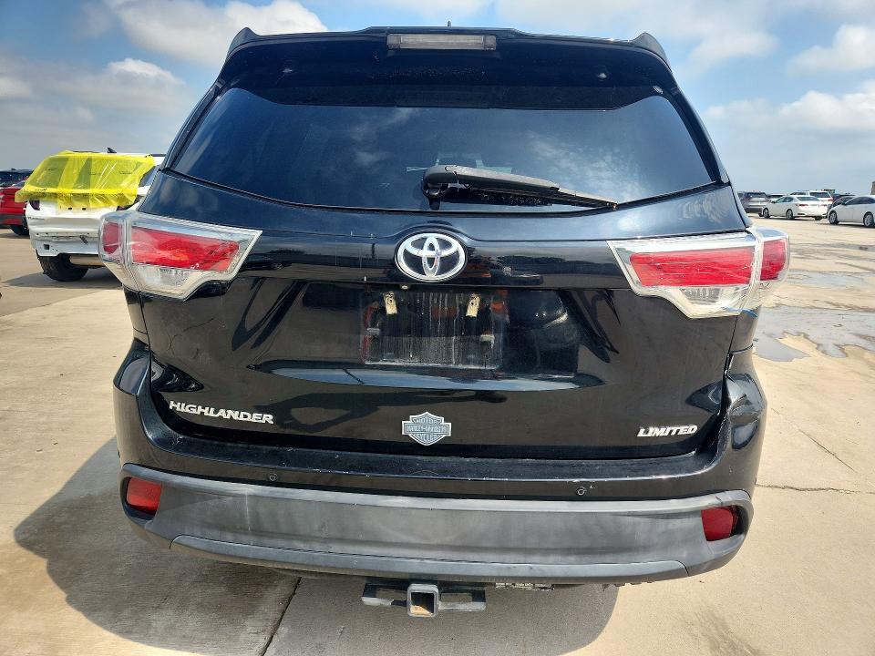 2016 Toyota VIN 5TDYKRFH3GS140565 COPART salvage auction — FRONT END, Tx - Salvage Vehicle Title, sold $8,700 on 2026-07-06 (photo 6)