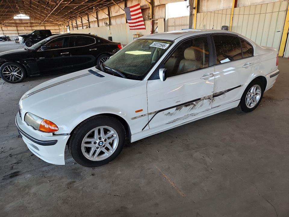 2000 BMW 3 series VIN WBAAM334XYFP73685 COPART salvage auction — SIDE, Az - Cert Of Title - Salvage, sold $575 on 2026-08-03 (photo 1)