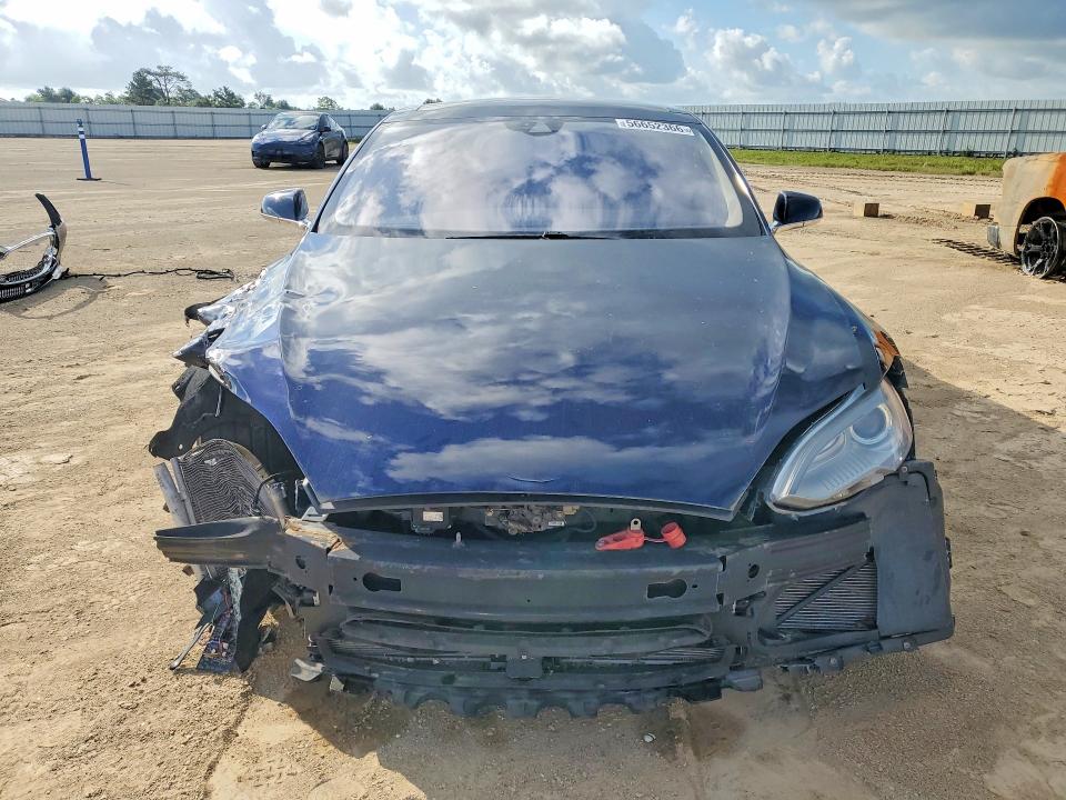 2015 Tesla Model s VIN 5YJSA1S28FF085125 COPART salvage auction — FRONT END, La - Permit To Sell-Salvage Vehicle, sold $3,850 on 2026-07-13 (photo 5)