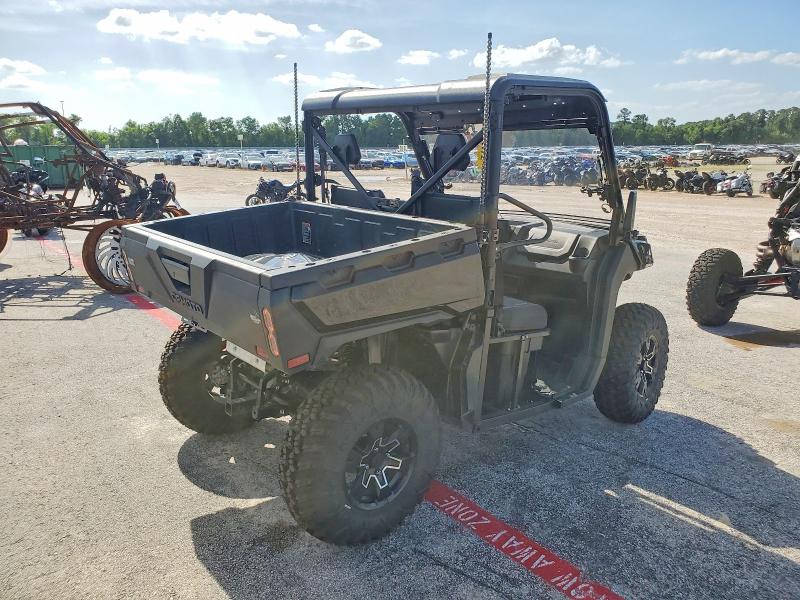 2025 Cf moto VIN LCELV1Z28SM002566 COPART salvage auction — FRONT END, TX - CERTIFICATE OF TITLE, sold $3,850 on 2026-07-31 (photo 4)
