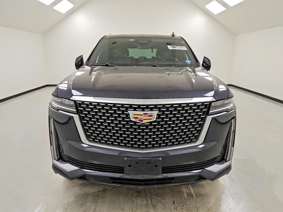 2023 Cadillac Escalade VIN 1GYS4BKL0PR317986 COPART salvage auction — MINOR DENT/SCRATCHES, Tx - Certificate Of Title, sold $55,500 on 2026-07-28 (photo 5)