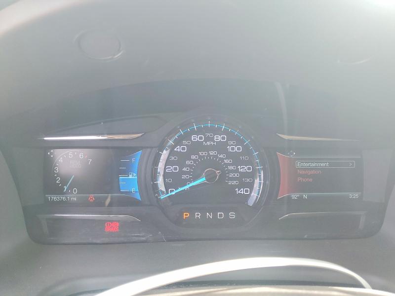 2019 Ford Flex VIN 2FMHK6C81KBA28629 COPART salvage auction — MINOR DENT/SCRATCHES, Mi - Dealer Only Clean Title, sold $2,400 on 2026-07-28 (photo 9)